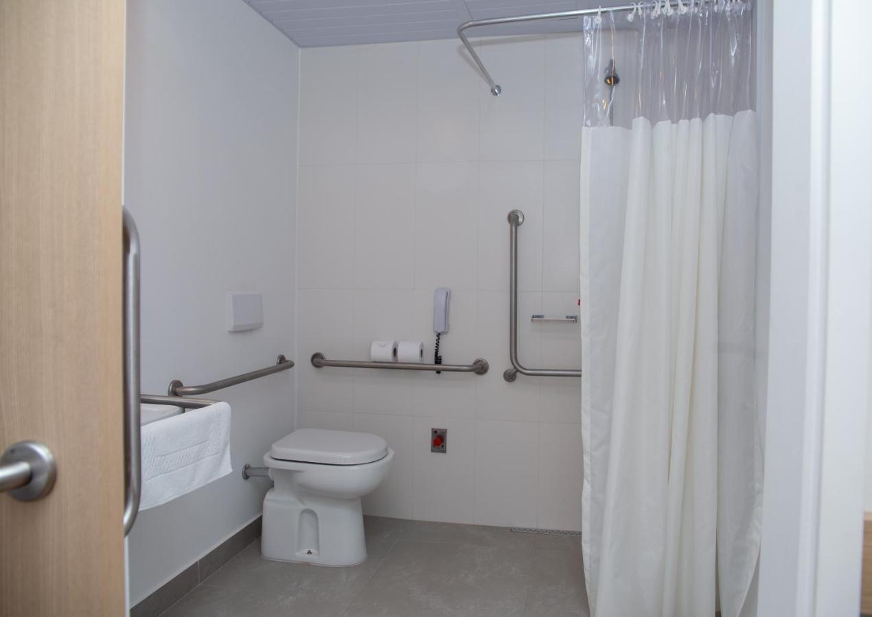 Ibis Budget Campinas Aquidaban Екстериор снимка
