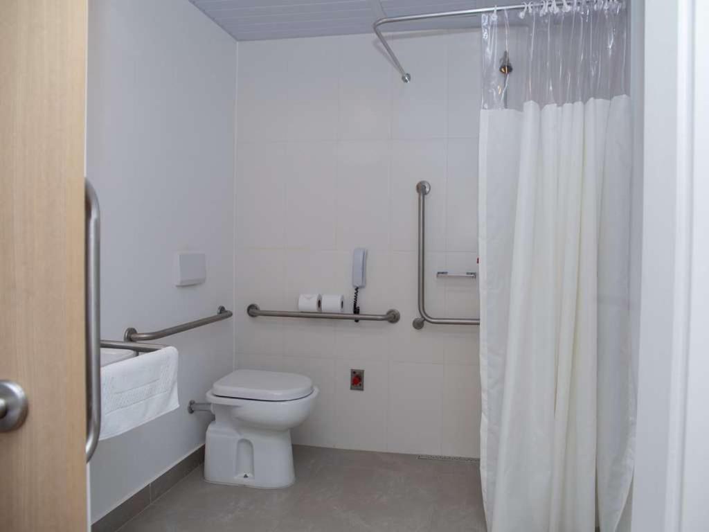 Ibis Budget Campinas Aquidaban Екстериор снимка